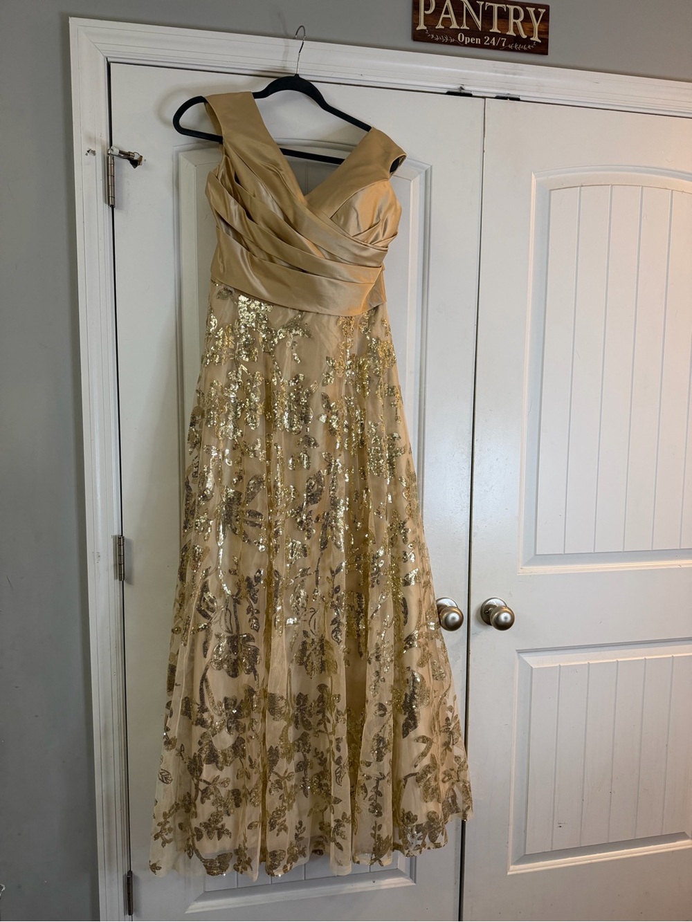 Gold Sequin Embroidered A-Line Evening Dress MOB/MOG